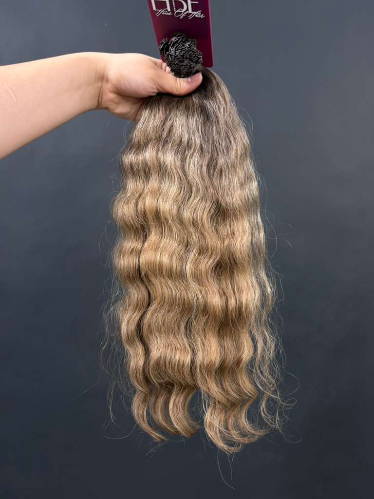 PRE-BONDED COLORED SLAVIC WAVY 44cm : 74g