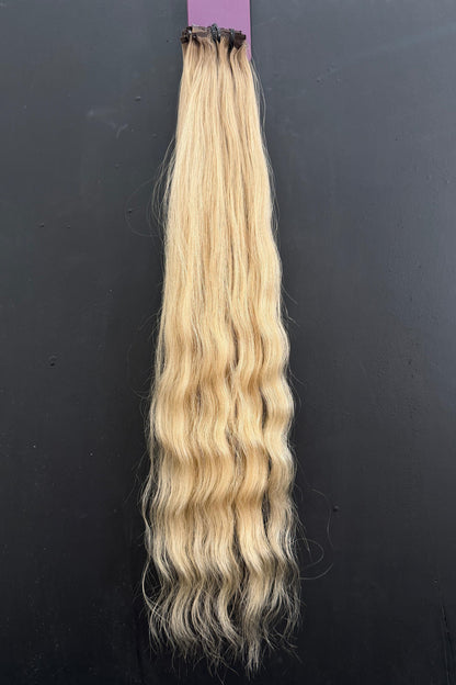 COLORED SLAVIC WAVY 57cm : 58g
