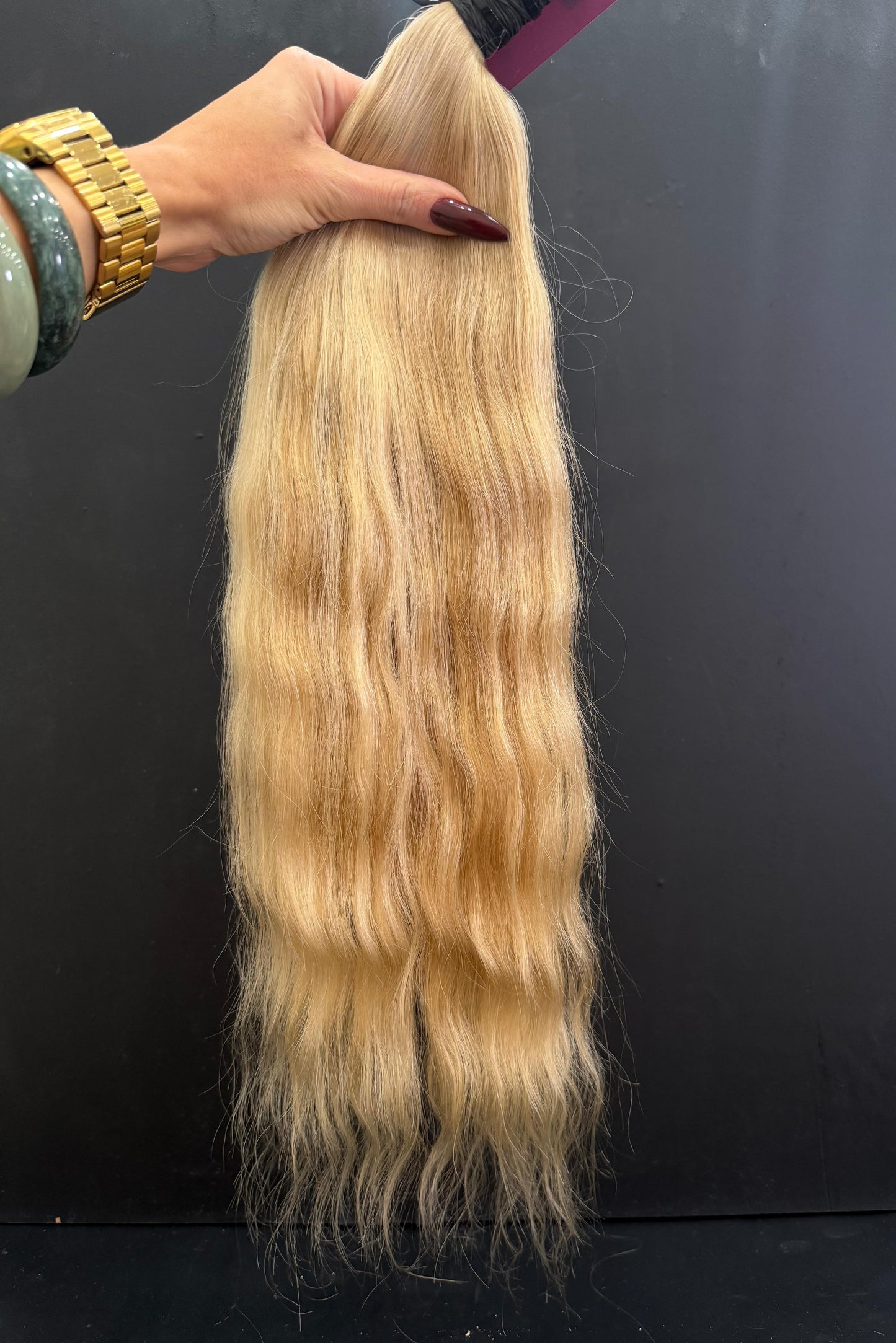 COLORED SLAVIC SLIGHT WAVE 57cm : 134g