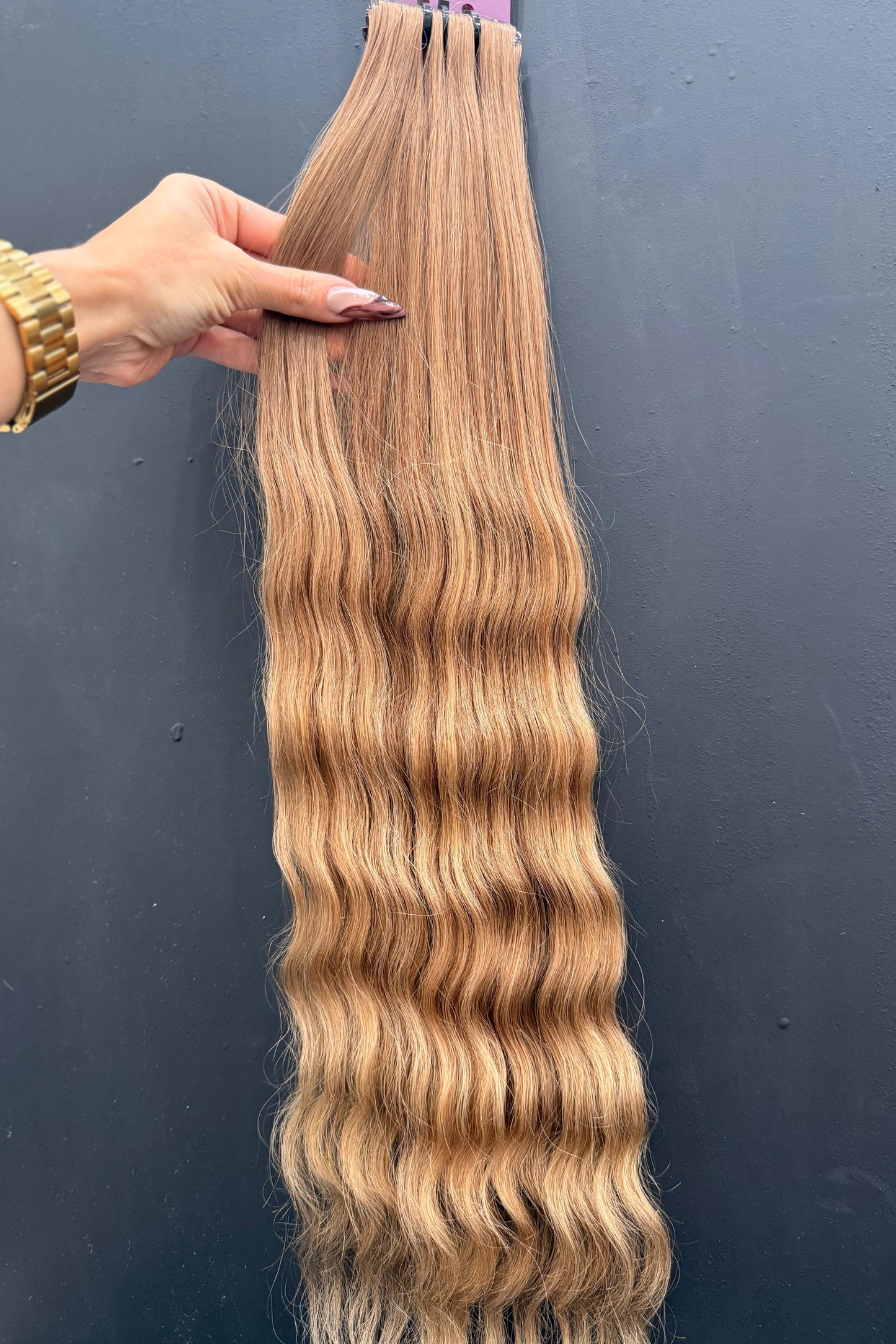 COLORED SLAVIC WAVY 68cm : 65g