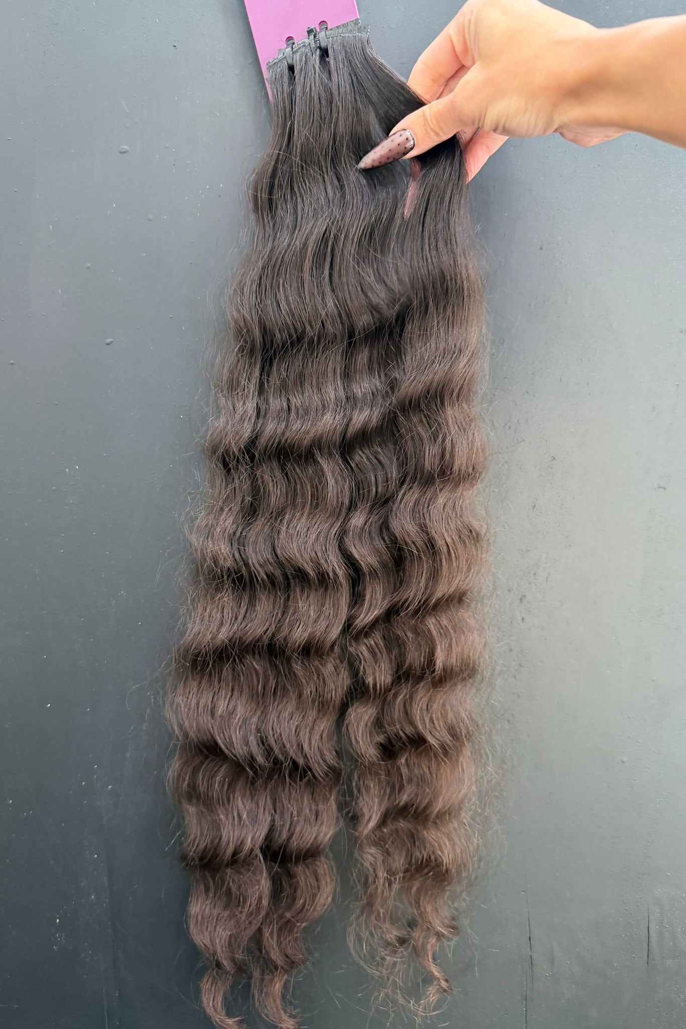 VIRGIN SLAVIC CURLY 60cm : 43g