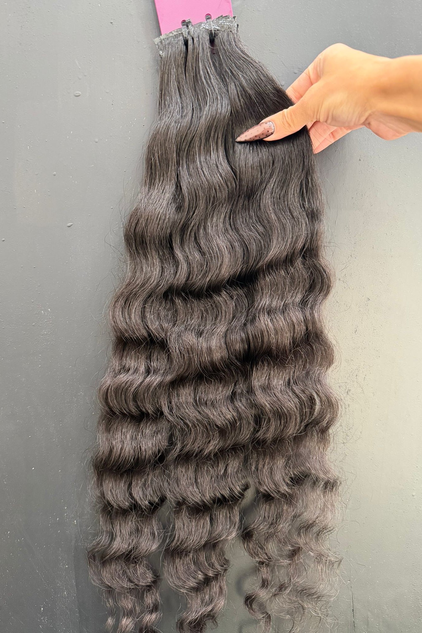 VIRGIN SLAVIC CURLY 60cm : 79g
