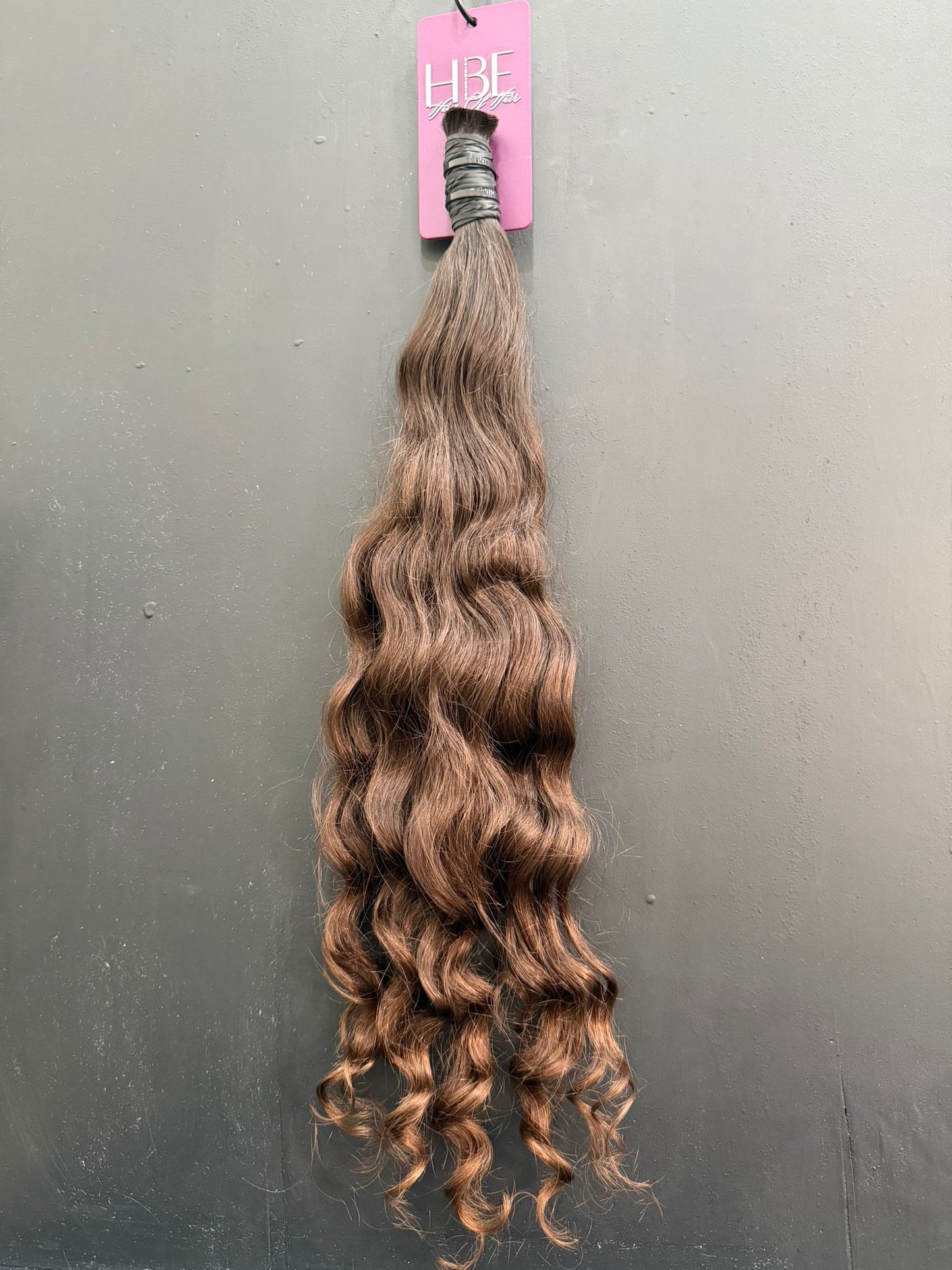 VIRGIN SLAVIC CURLY 52cm : 137g