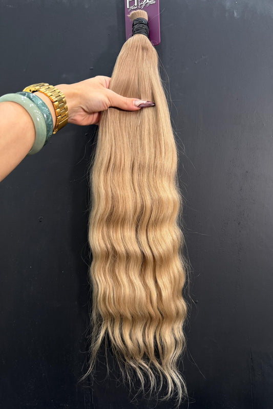 BULK COLORED SLAVIC SLIGHT WAVE 60cm : 143g
