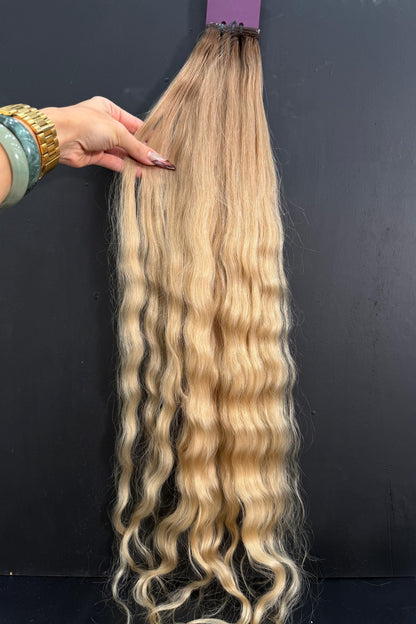 COLORED SLAVIC WAVY 77cm : 92g