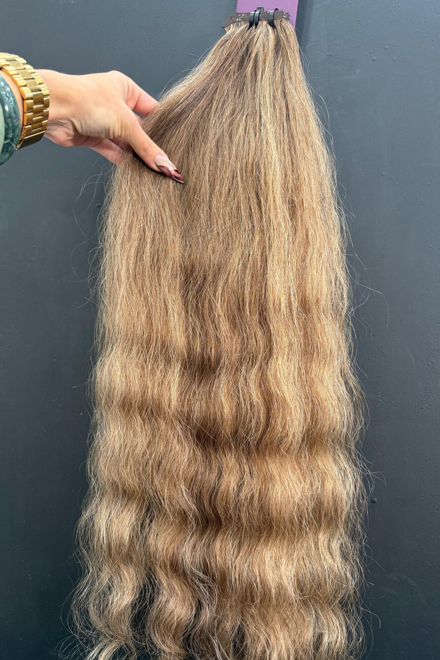 COLORED SLAVIC MIX BLEND WAVY 63cm : 75g