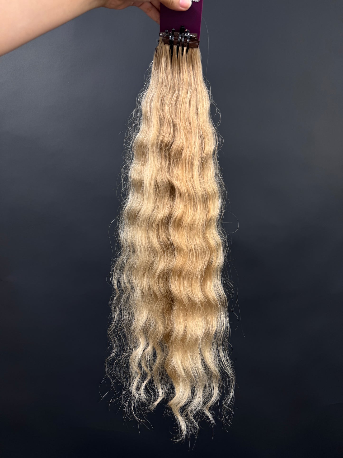 PRE-BONDED COLORED SLAVIC WAVY 56cm :103g