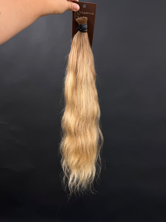 BULK COLORED SLAVIC SLIGHT WAVE 49cm : 144g