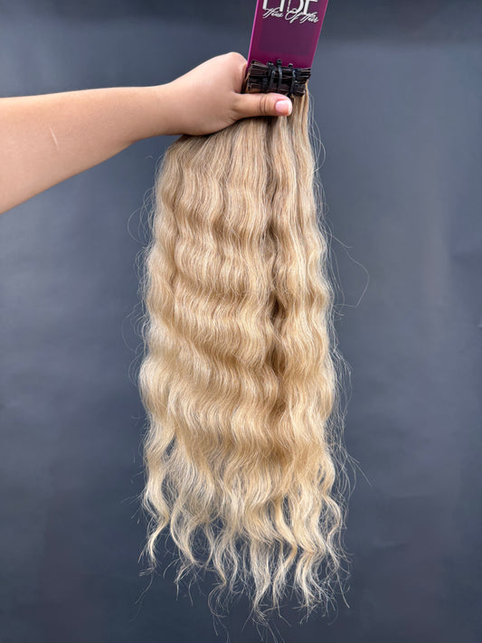 PRE-BONDED COLORED SLAVIC WAVY 47cm : 52g
