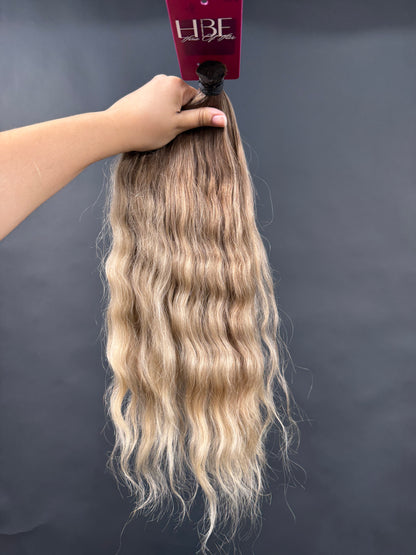 BULK COLORED SLAVIC SLIGHT WAVE 46cm : 109g
