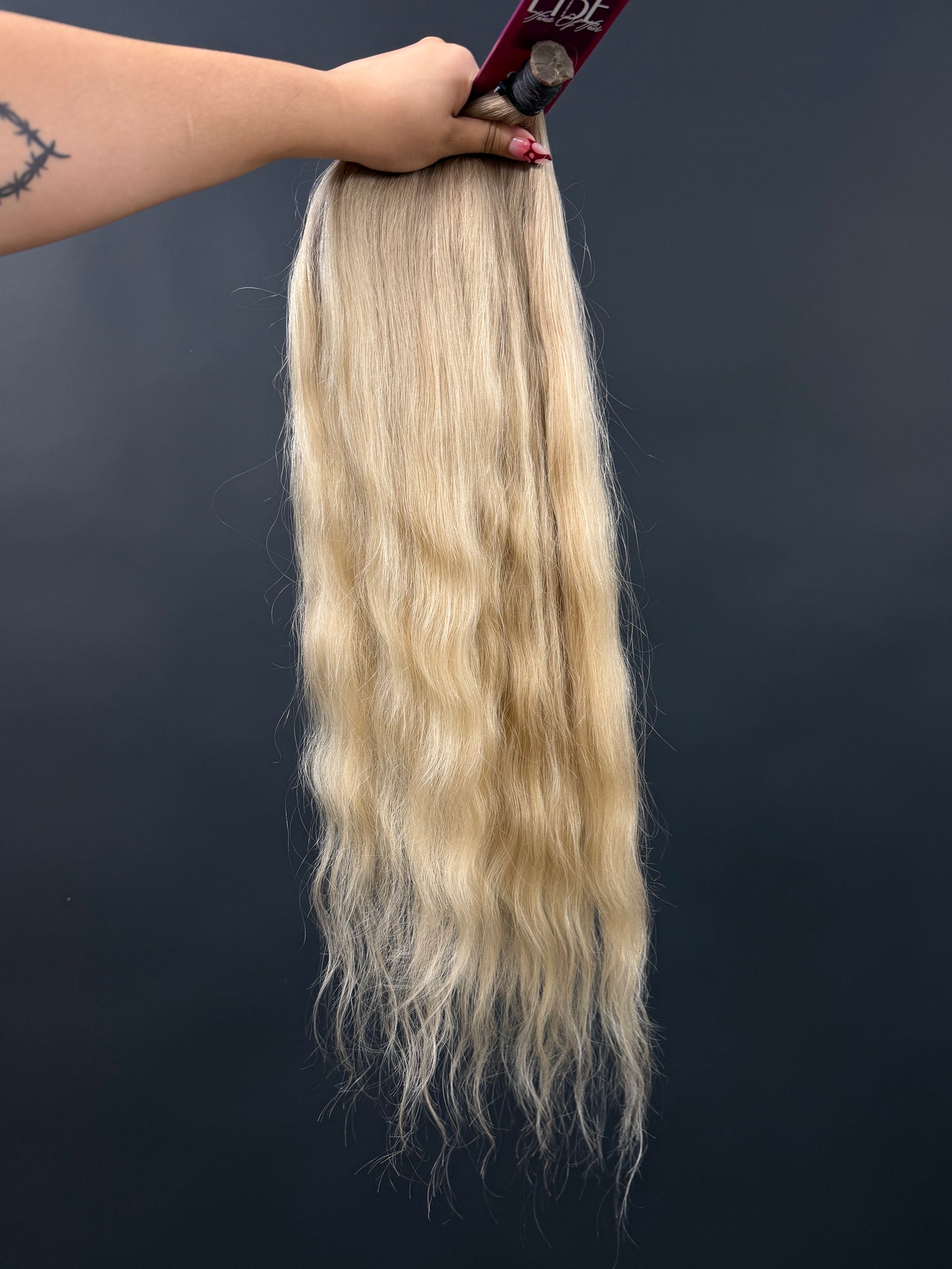 BULK COLORED SLAVIC WAVY 65cm : 135g