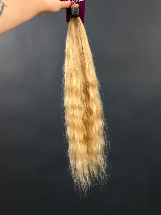 BULK COLORED SLAVIC WAVY 61cm : 129g