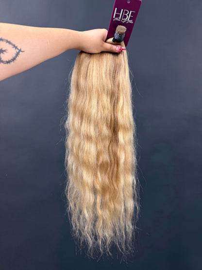 BULK COLORED SLAVIC WAVY 61cm : 129g