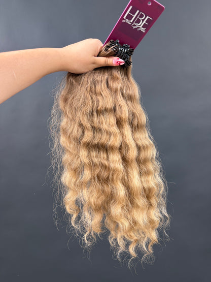 PRE-BONDED COLORED SLAVIC WAVY 43cm : 82g