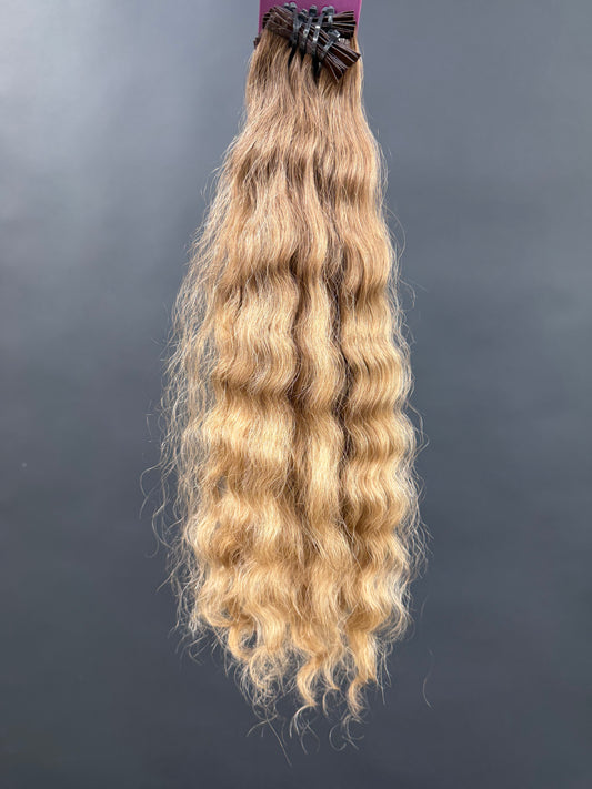 PRE-BONDED COLORED SLAVIC WAVY 43cm : 82g