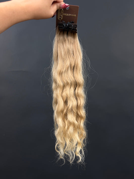 PRE-BONDED COLORED SLAVIC DEEP WAVE 43cm : 94g