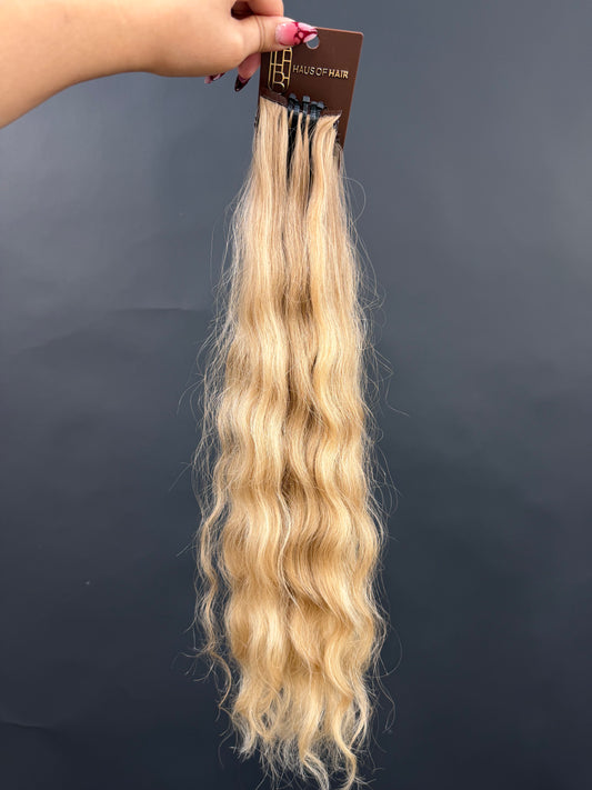 PRE-BONDED COLORED SLAVIC WAVY 48cm : 77g