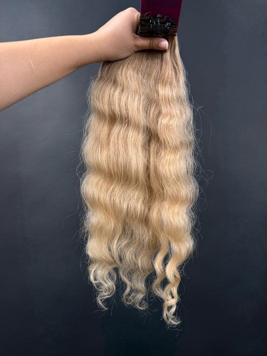 PRE-BONDED COLORED SLAVIC CURLY 44cm : 70g