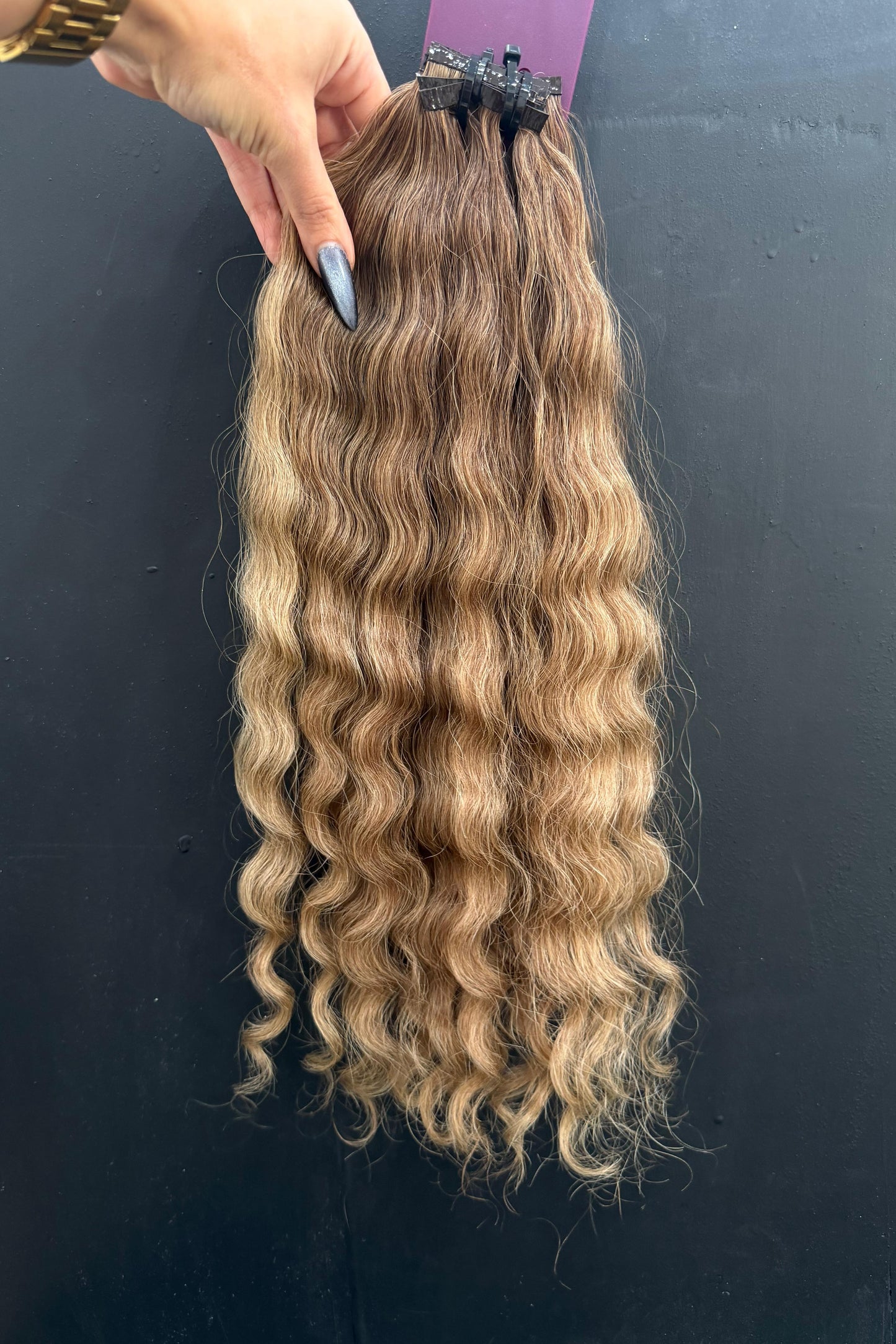 PRE-BONDED COLORED SLAVIC CURLY 47cm : 63g