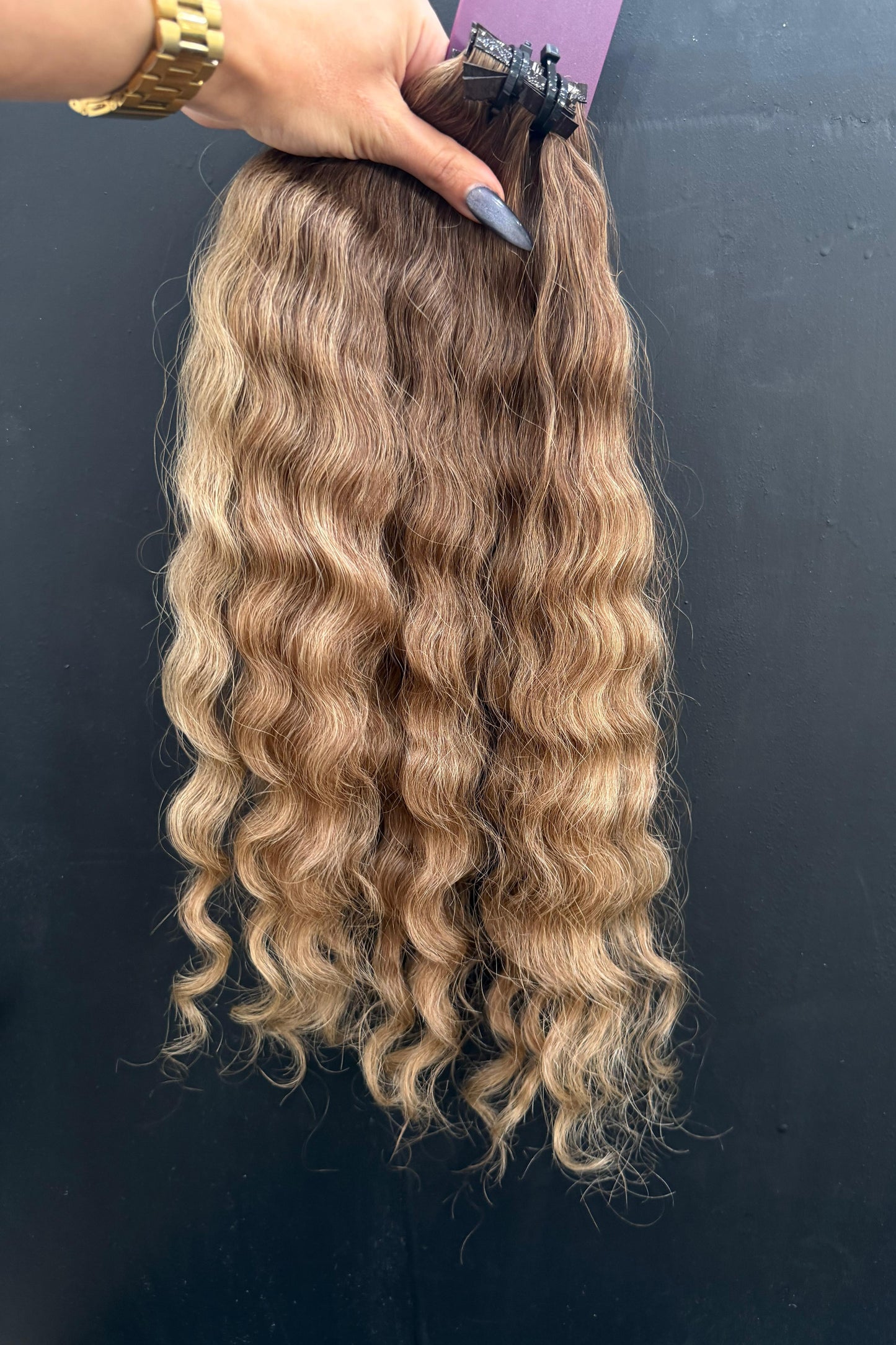PRE-BONDED COLORED SLAVIC CURLY 47cm : 63g