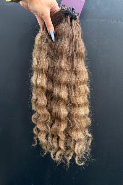 PRE-BONDED COLORED SLAVIC CURLY 47cm : 63g