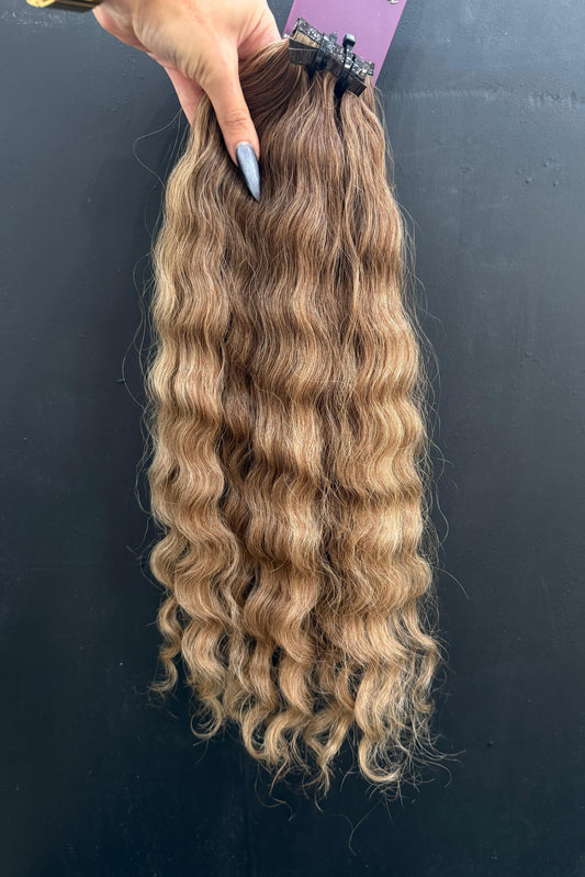 PRE-BONDED COLORED SLAVIC CURLY 47cm : 63g