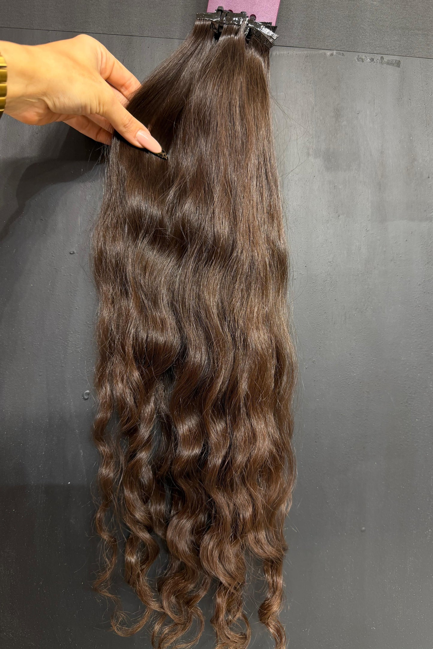 PRE-BONDED STRIPS VIRGIN SLAVIC CURLY 58cm : 69g