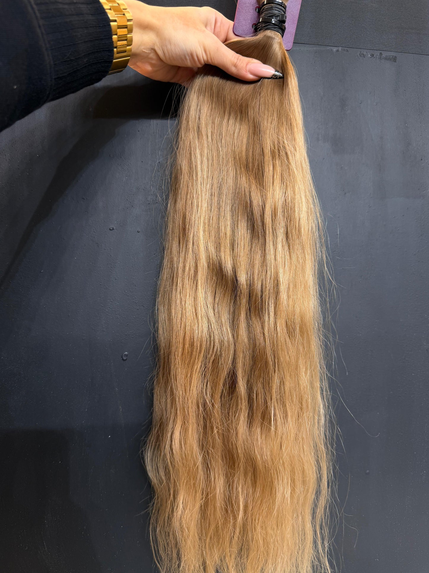 BULK COLORED SLAVIC SLIGHT WAVE 60cm : 139g