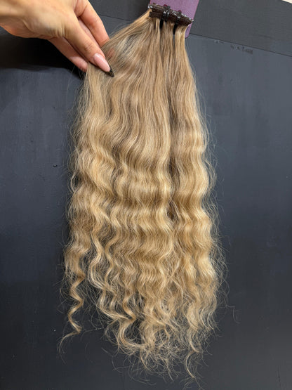 PRE-BONDED COLORED SLAVIC CURLY 45cm : 52g