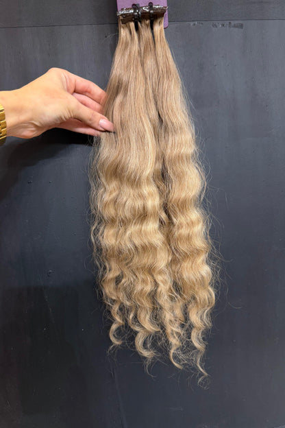 PRE-BONDED COLORED SLAVIC CURLY 45cm : 52g