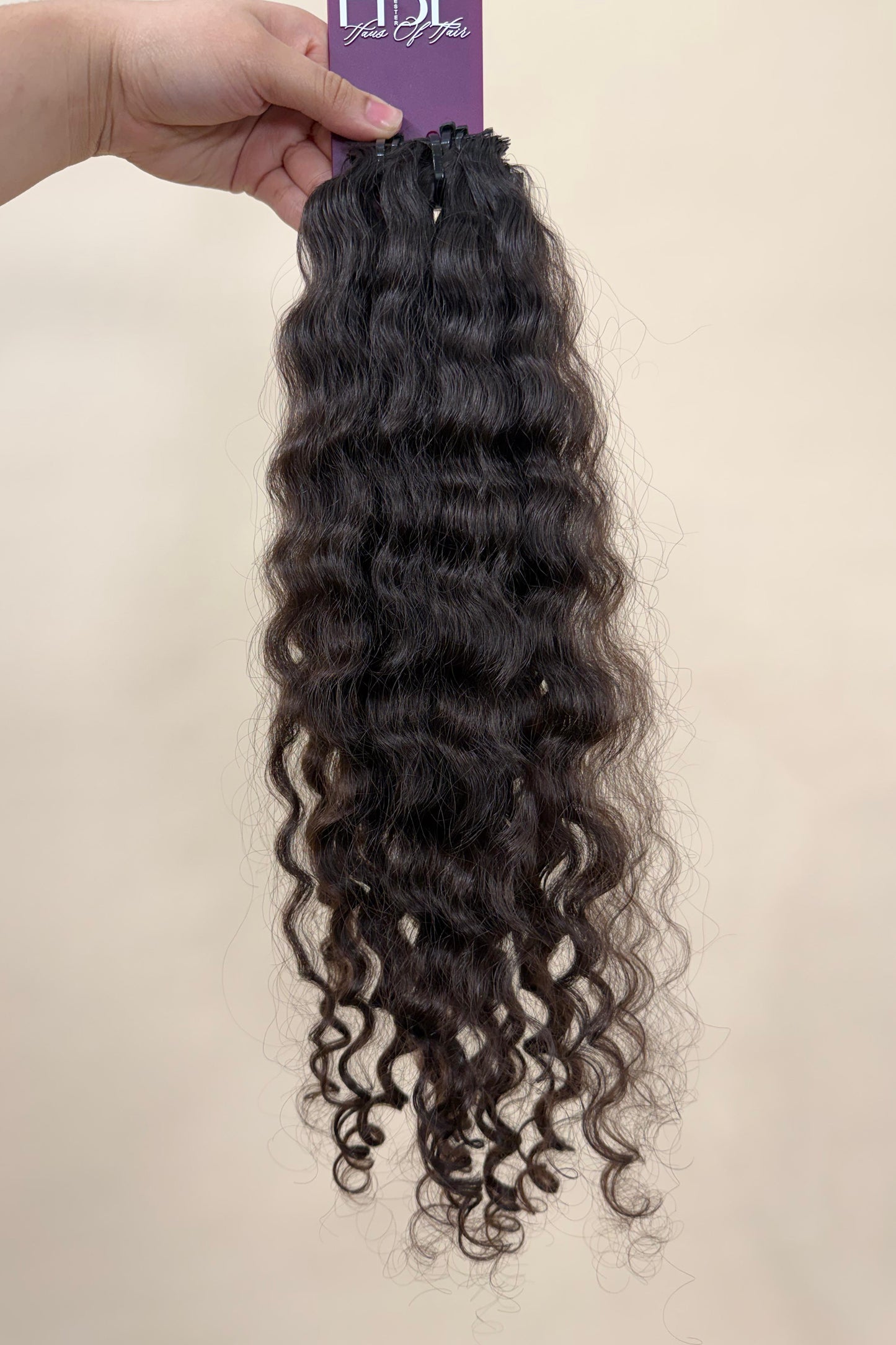 PRE-BONDED STRIPS VIRGIN SLAVIC CURLY 39cm : 68g