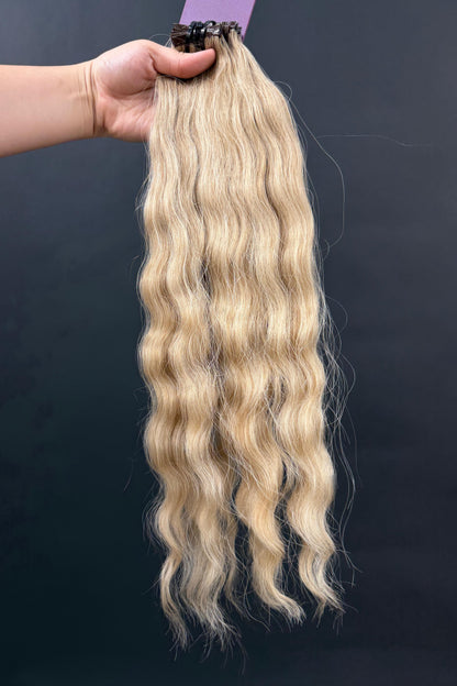 PRE-BONDED COLORED SLAVIC WAVY 47cm : 72g
