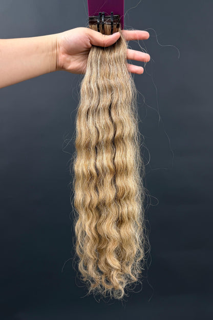 PRE-BONDED COLORED SLAVIC CURLY 47cm : 70g