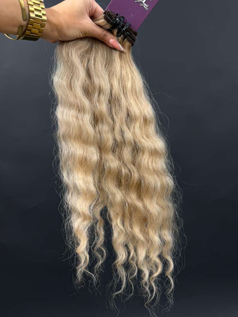 PRE-BONDED COLORED SLAVIC CURLY 45cm : 66g