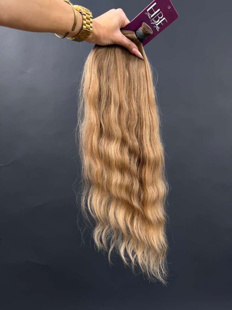 BULK COLORED SLAVIC SLIGHT WAVE 58cm : 128g