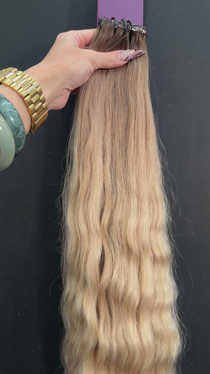 COLORED SLAVIC WAVY 77cm : 92g