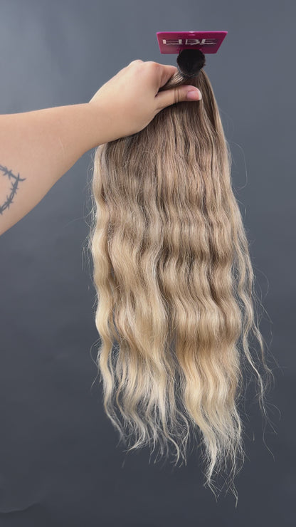 BULK COLORED SLAVIC SLIGHT WAVE 46cm : 109g