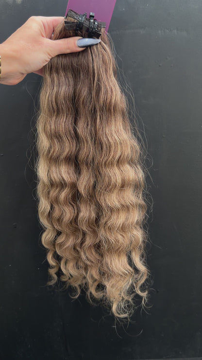 PRE-BONDED COLORED SLAVIC CURLY 47cm : 63g