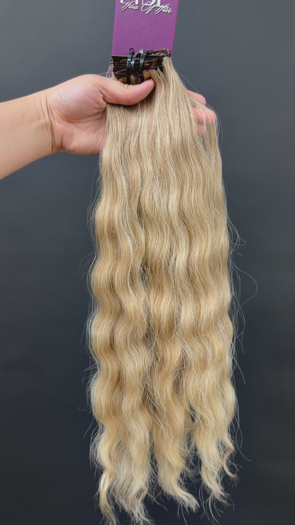 PRE-BONDED COLORED SLAVIC WAVY 47cm : 72g