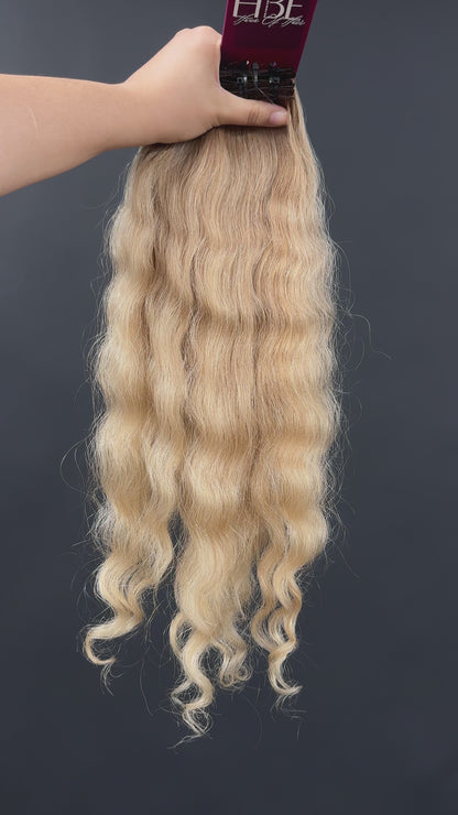 PRE-BONDED COLORED SLAVIC CURLY 44cm : 70g