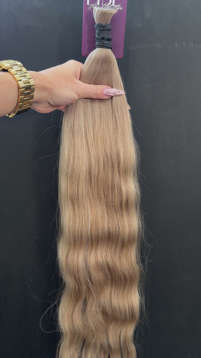 COLORED SLAVIC SLIGHT NATURAL WAVE 70cm : 139g