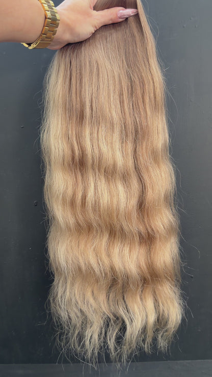 COLORED SLAVIC WAVY 55cm : 138g