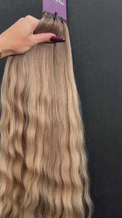 COLORED SLAVIC MIX BLEND WAVY 62cm : 80g