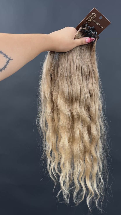 PRE-BONDED COLORED SLAVIC SOFT WAVE 51cm : 67g
