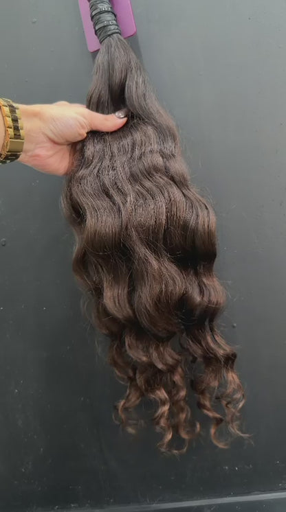 VIRGIN SLAVIC CURLY 52cm : 137g