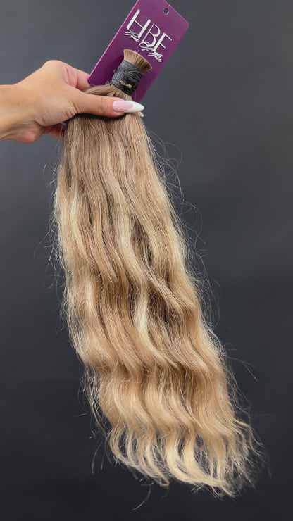 BULK COLORED SLAVIC WAVY 45cm : 124g