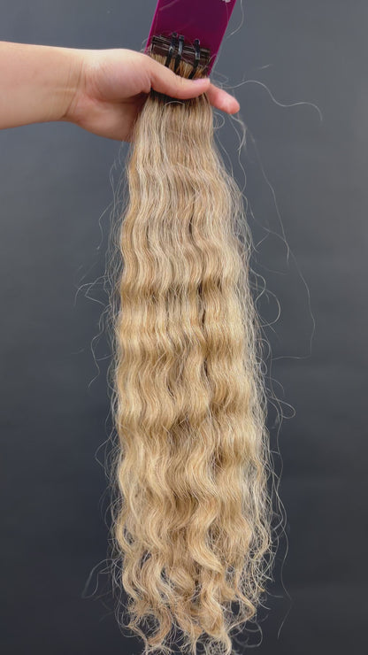 PRE-BONDED COLORED SLAVIC CURLY 47cm : 70g