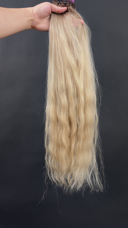PRE-BONDED COLORED SLAVIC WAVY 63cm : 115g