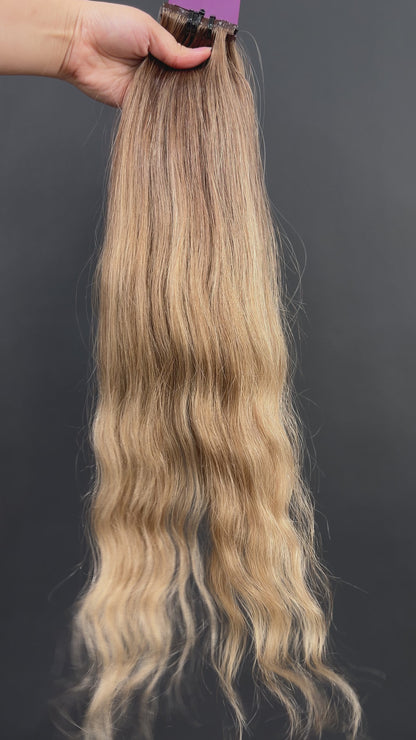 PRE-BONDED COLORED SLAVIC SOFT WAVE 53cm : 86g