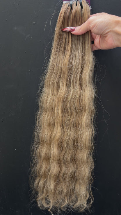 COLORED SLAVIC MIX BLEND WAVY 56cm : 60g